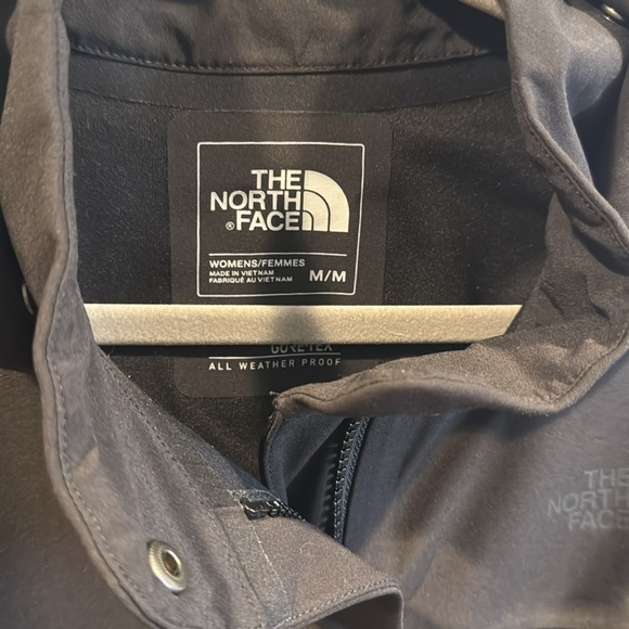 North Face Women Apex Flex Gore-Tex Capelet Poncho Cape - Black - Medium - Picture 3 of 8